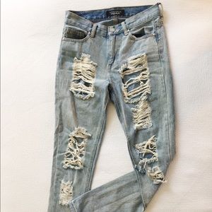 Almost famous white wash jeans